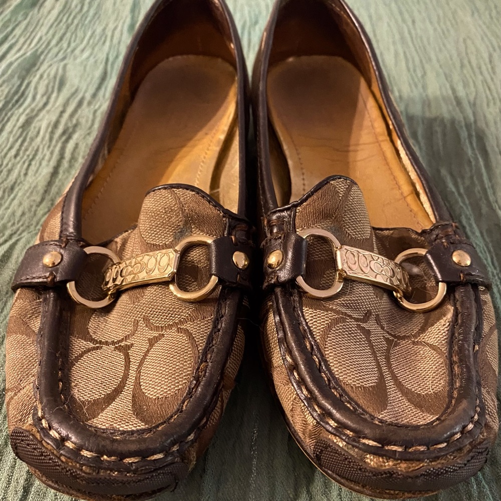 Coach Signature Jacquard Tan